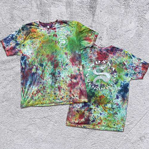 sandana_24_background_1080_concrete_tiedye_shirts_3