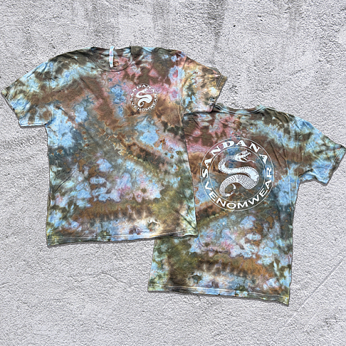 sandana_24_background_1080_concrete_tiedye_shirts_4